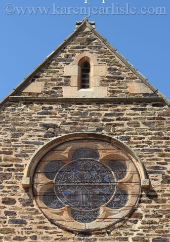 gawler church round window13 02